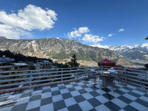 Kartiken By Nirvana Hills !!!Balcony Rooms!!!Bonfire!!!Parking !!! Near Hadimba Devi Temple And Khatu Shyam Temple !!!